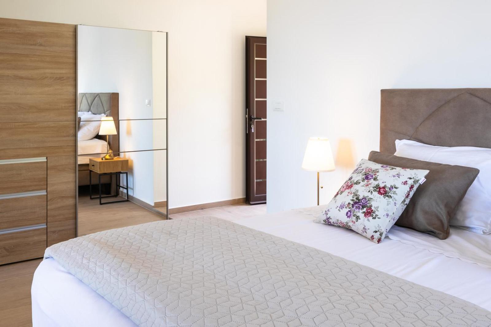 Apartmani Doro Вела-Лука Экстерьер фото
